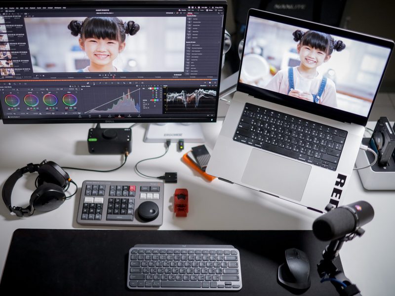 Ergonoz by creators
